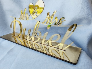 Lustrzany Napis na Stół Państwa Młodych – Złoty lub Srebrny, Stylowy Akcent